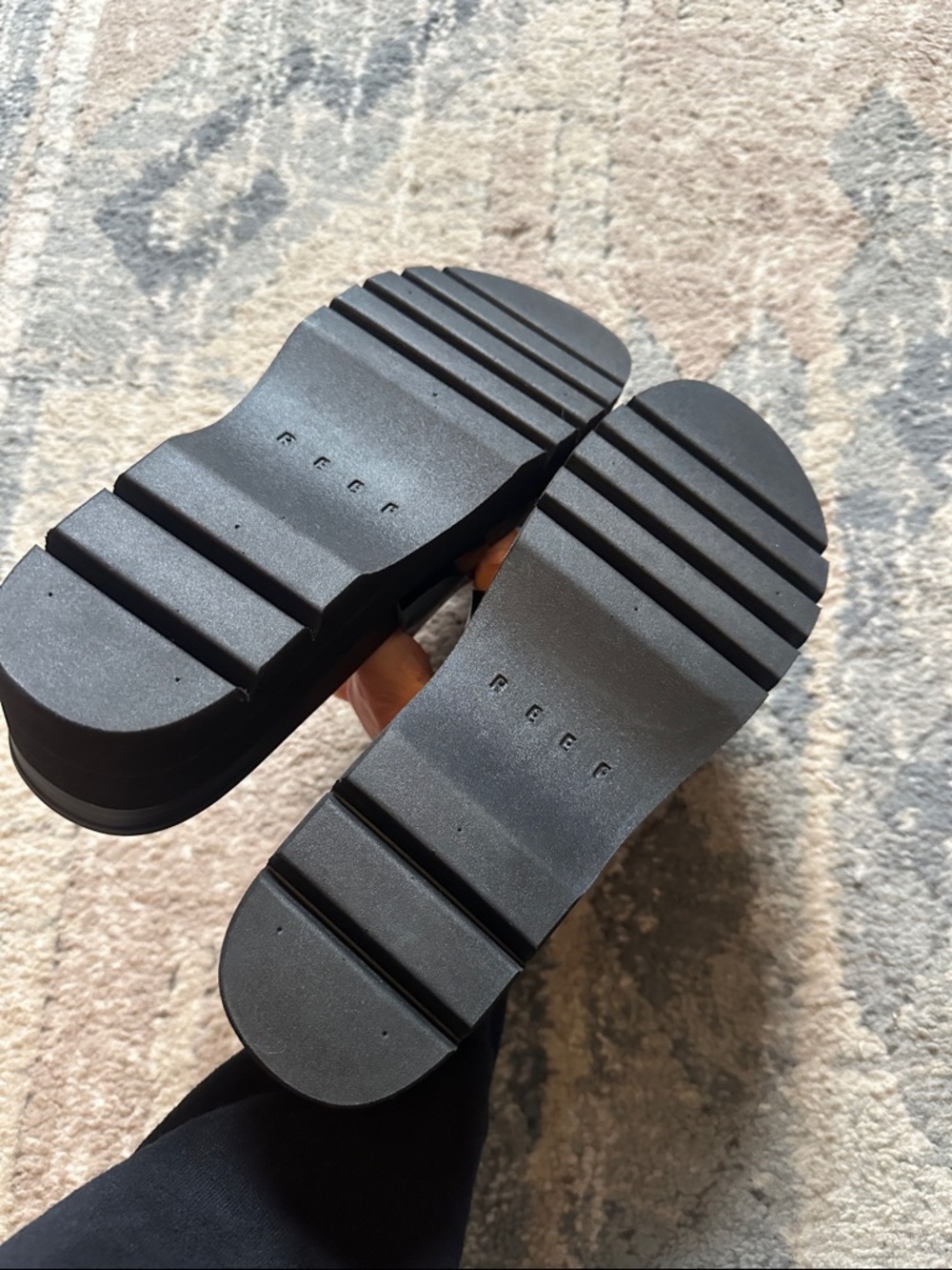 Reef Black Patent Double-Strap Slide Sandals - Picture 4 of 4